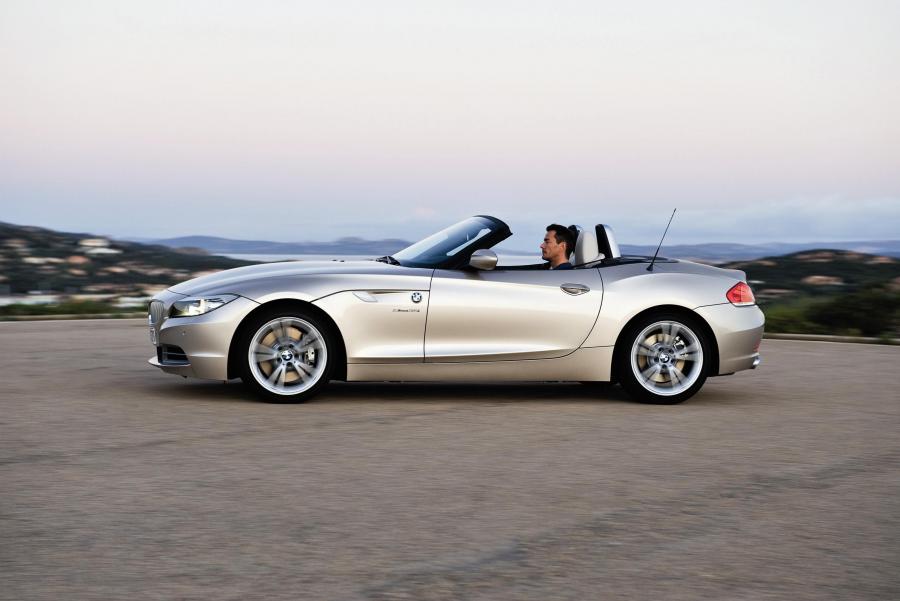  BMW Z4 Roadster 2010 года  (фото 29 из 39)